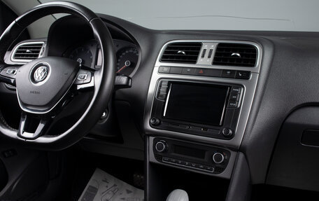 Volkswagen Polo VI (EU Market), 2017 год, 1 249 000 рублей, 10 фотография