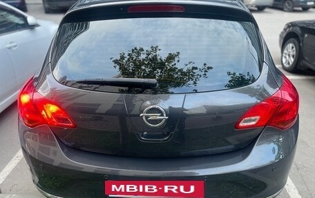 Opel Astra J, 2014 год, 1 200 000 рублей, 4 фотография