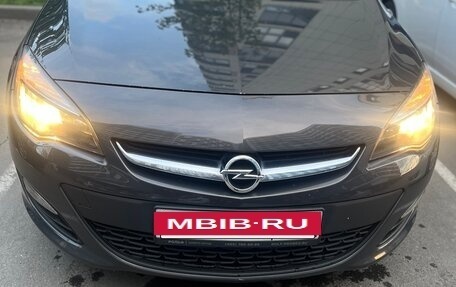 Opel Astra J, 2014 год, 1 200 000 рублей, 2 фотография