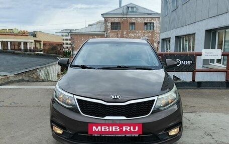 KIA Rio III рестайлинг, 2015 год, 980 000 рублей, 2 фотография