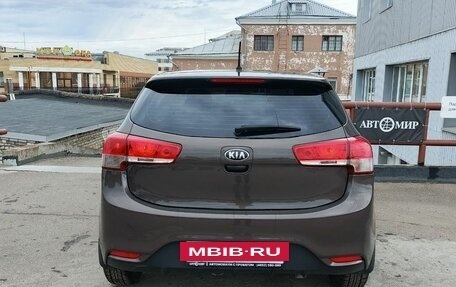 KIA Rio III рестайлинг, 2015 год, 980 000 рублей, 6 фотография