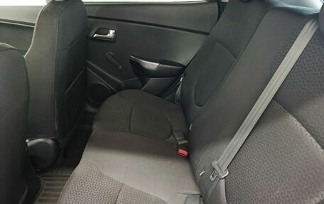 KIA Rio III рестайлинг, 2015 год, 980 000 рублей, 12 фотография