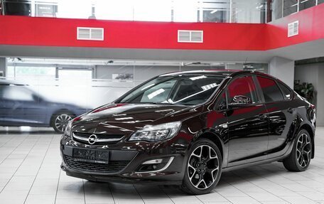 Opel Astra J, 2013 год, 799 000 рублей, 5 фотография
