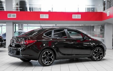 Opel Astra J, 2013 год, 799 000 рублей, 2 фотография