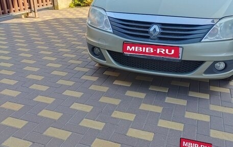 Renault Logan II, 2013 год, 560 000 рублей, 1 фотография