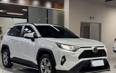 Toyota RAV4, 2022 год, 3 100 000 рублей, 1 фотография