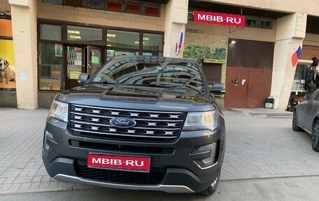 Ford Explorer VI, 2016 год, 2 200 000 рублей, 1 фотография
