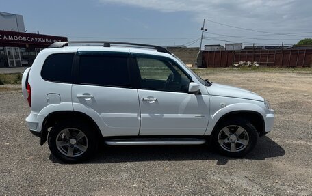 Chevrolet Niva I рестайлинг, 2013 год, 570 000 рублей, 3 фотография