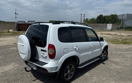 Chevrolet Niva I рестайлинг, 2013 год, 570 000 рублей, 4 фотография
