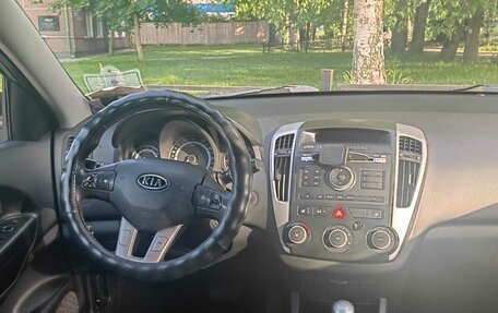 KIA cee'd I рестайлинг, 2010 год, 720 000 рублей, 14 фотография