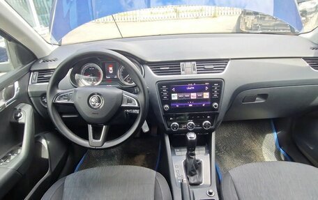 Skoda Octavia, 2017 год, 1 499 000 рублей, 4 фотография