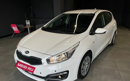 KIA cee'd III, 2018 год, 1 525 000 рублей, 2 фотография