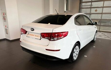 KIA Rio III рестайлинг, 2016 год, 965 000 рублей, 3 фотография