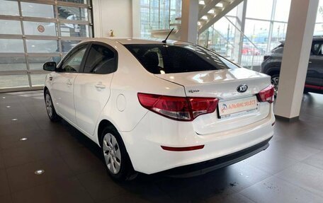 KIA Rio III рестайлинг, 2016 год, 965 000 рублей, 5 фотография