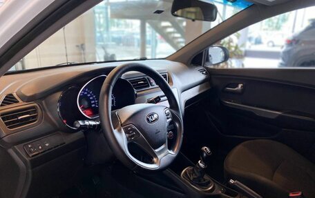 KIA Rio III рестайлинг, 2016 год, 965 000 рублей, 22 фотография