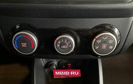 KIA Rio III рестайлинг, 2016 год, 965 000 рублей, 15 фотография