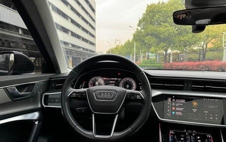 Audi A6, 2022 год, 3 950 000 рублей, 10 фотография