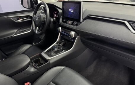 Toyota RAV4, 2022 год, 3 100 000 рублей, 11 фотография