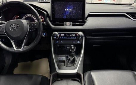 Toyota RAV4, 2022 год, 3 100 000 рублей, 8 фотография