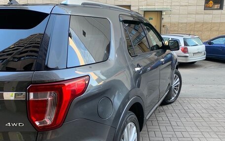 Ford Explorer VI, 2016 год, 2 200 000 рублей, 4 фотография