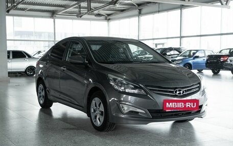 Hyundai Solaris II рестайлинг, 2016 год, 893 000 рублей, 3 фотография