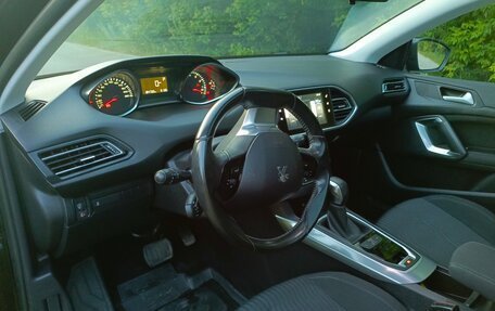 Peugeot 308 II, 2014 год, 990 000 рублей, 11 фотография