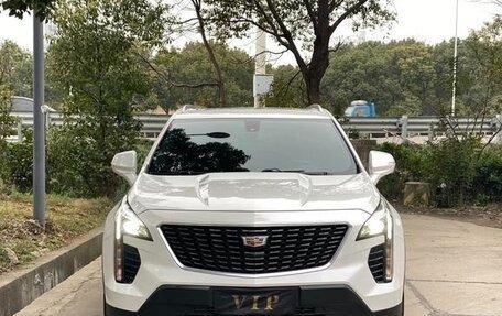 Cadillac XT4 I, 2022 год, 2 500 000 рублей, 3 фотография