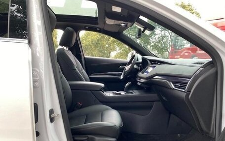 Cadillac XT4 I, 2022 год, 2 500 000 рублей, 11 фотография