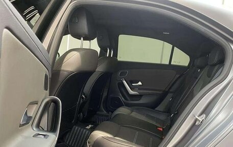 Mercedes-Benz A-Класс, 2021 год, 3 450 000 рублей, 14 фотография