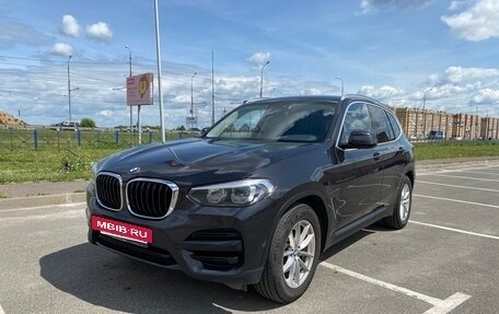 BMW X3, 2019 год, 3 600 000 рублей, 2 фотография