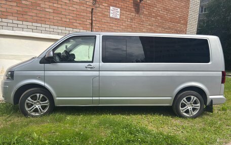 Volkswagen Caravelle T5, 2012 год, 1 899 000 рублей, 3 фотография