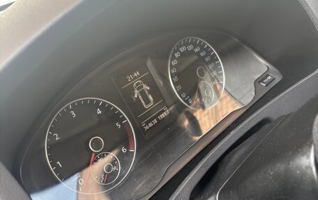 Volkswagen Caravelle T5, 2012 год, 1 899 000 рублей, 17 фотография