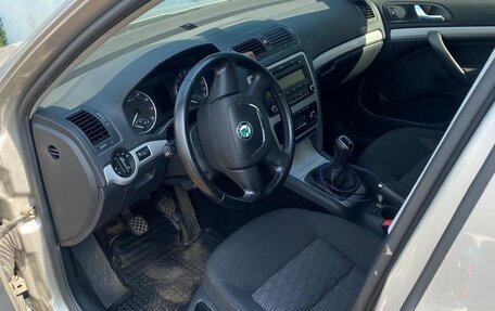 Skoda Octavia, 2012 год, 1 100 000 рублей, 11 фотография