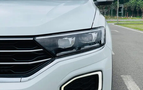 Volkswagen T-Roc I, 2021 год, 1 385 000 рублей, 10 фотография