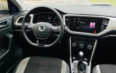 Volkswagen T-Roc I, 2021 год, 1 385 000 рублей, 23 фотография