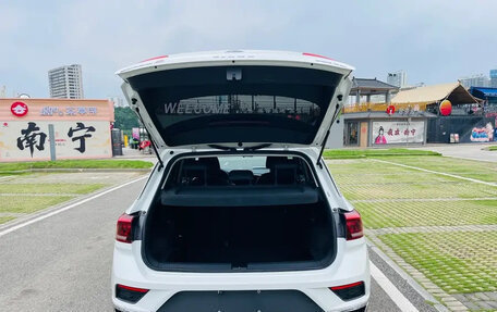 Volkswagen T-Roc I, 2021 год, 1 385 000 рублей, 24 фотография