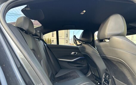 BMW 3 серия, 2019 год, 3 300 000 рублей, 10 фотография