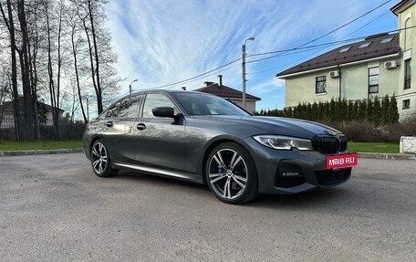 BMW 3 серия, 2019 год, 3 300 000 рублей, 3 фотография