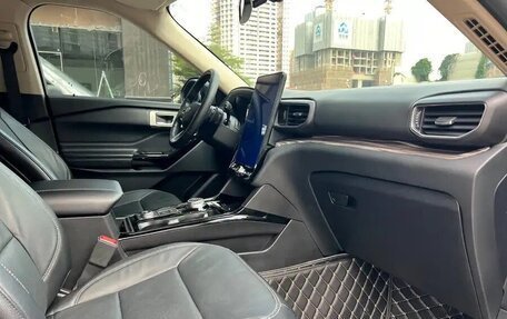 Ford Explorer VI, 2022 год, 2 900 275 рублей, 7 фотография