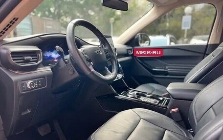 Ford Explorer VI, 2022 год, 2 900 275 рублей, 8 фотография