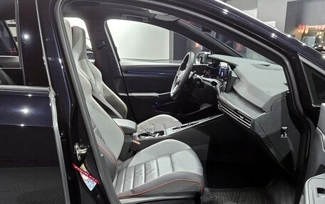Volkswagen Golf GTI, 2022 год, 2 520 000 рублей, 15 фотография