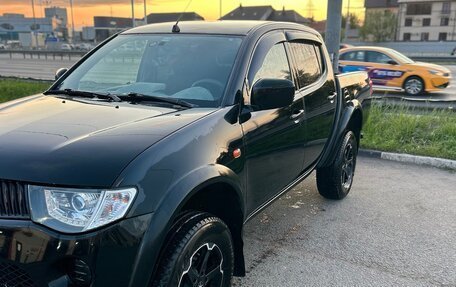 Mitsubishi L200 IV рестайлинг, 2007 год, 1 000 000 рублей, 3 фотография