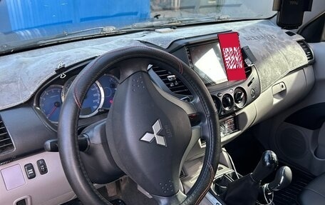 Mitsubishi L200 IV рестайлинг, 2007 год, 1 000 000 рублей, 11 фотография
