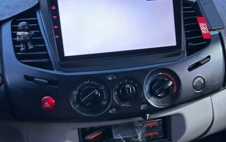 Mitsubishi L200 IV рестайлинг, 2007 год, 1 000 000 рублей, 16 фотография