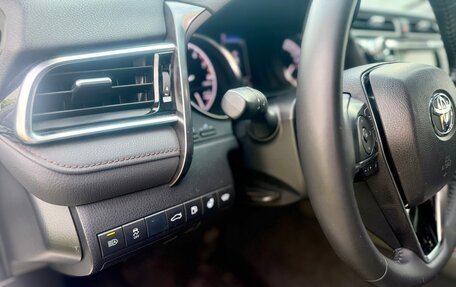 Toyota Camry, 2018 год, 2 800 000 рублей, 10 фотография