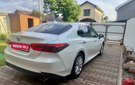 Toyota Camry, 2018 год, 2 800 000 рублей, 6 фотография