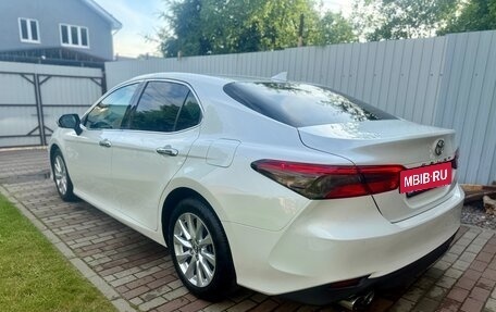 Toyota Camry, 2018 год, 2 800 000 рублей, 7 фотография