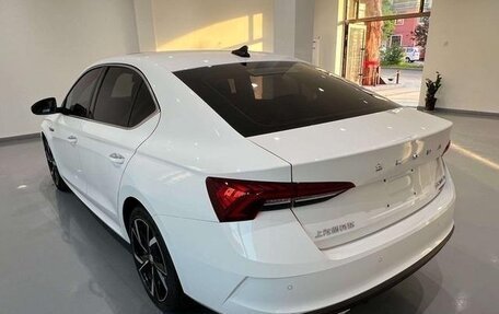 Skoda Octavia IV, 2021 год, 1 900 000 рублей, 3 фотография