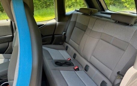 BMW i3 I01 рестайлинг, 2022 год, 2 650 000 рублей, 6 фотография