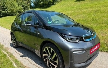 BMW i3 I01 рестайлинг, 2022 год, 2 650 000 рублей, 3 фотография